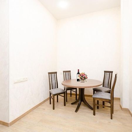 15. Double Room Apartaments With Fresh Style Jerevan Exteriér fotografie